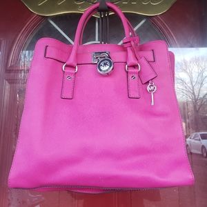 Michael Kors Hamilton Fuchsia Purse